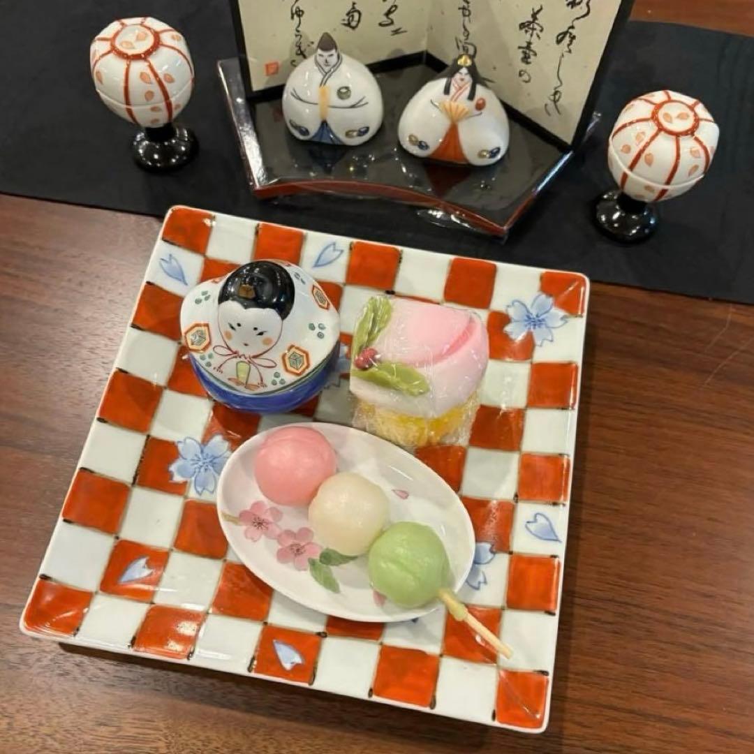 【☆特別価格☆】【新品】【大人気】有田焼幸楽窯　雛人形&ぼんぼり珍味入4点セット