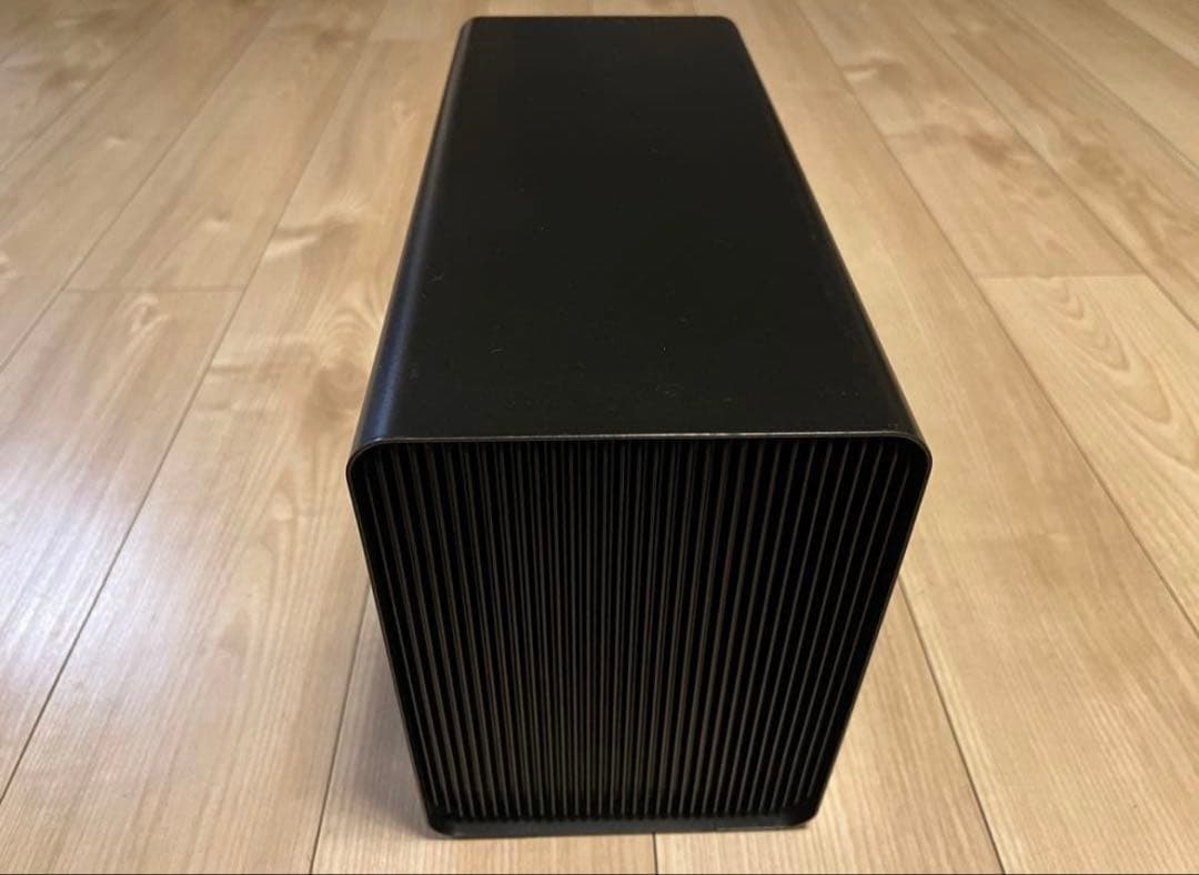 Razer Core X GPUボックス 650W