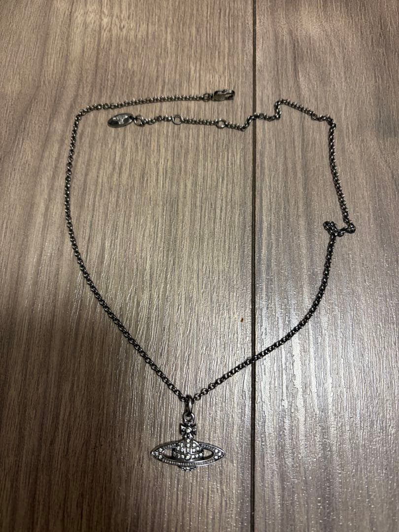 Vivienne Westeood ミニオーブネックレス　ヴィヴィアン