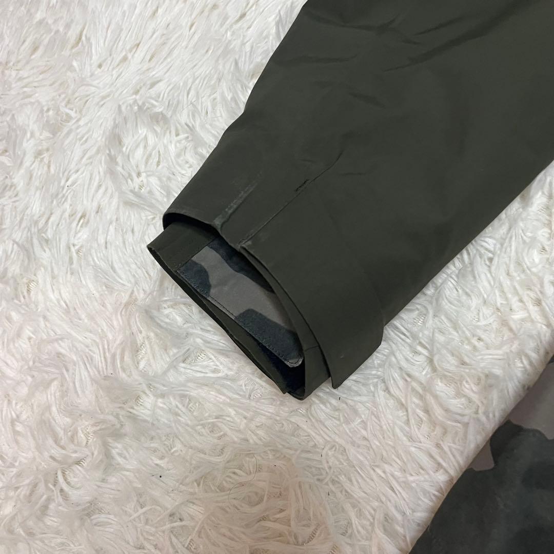 激レア BURTON AK バートン 迷彩 カモフラ swash グリーン M