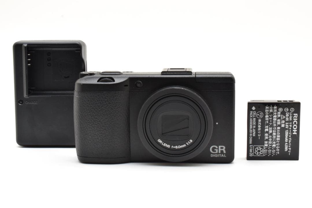 ■美品■ リコー　RICOH GR DIGITAL III 《S数1819枚》