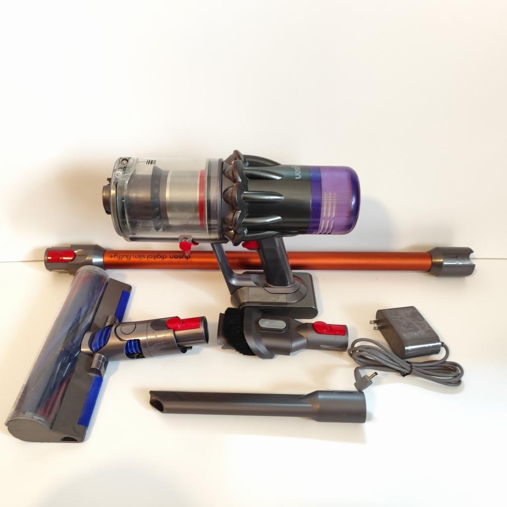 バッテリー良好 Dyson SV18 掃除機 一式セット【動作確認済】No191