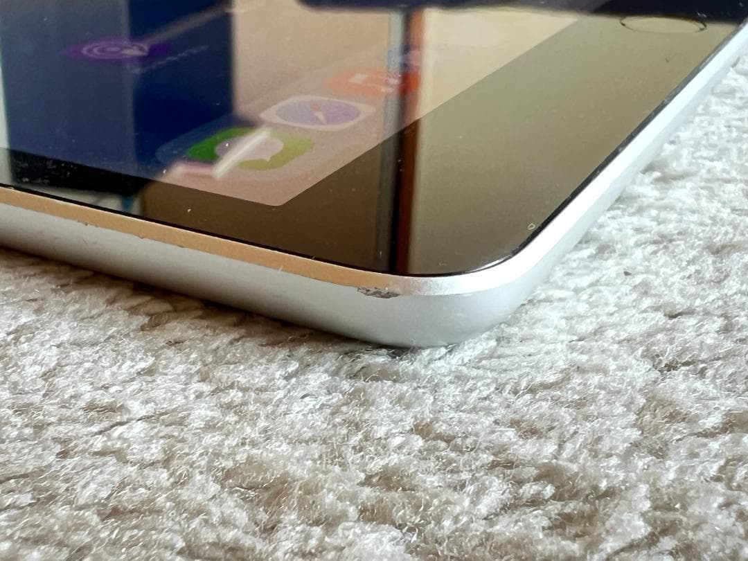 iPad 第９世代 10.2インチ Wi-Fi ６４GB バッテリー１００%