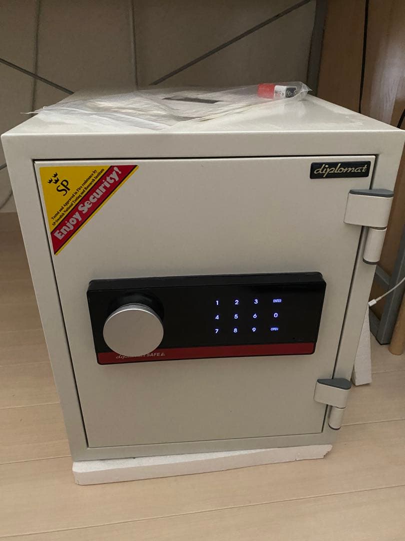 警報機付き耐火金庫 60分耐火 ディプロマット コンパクト タッチパネル