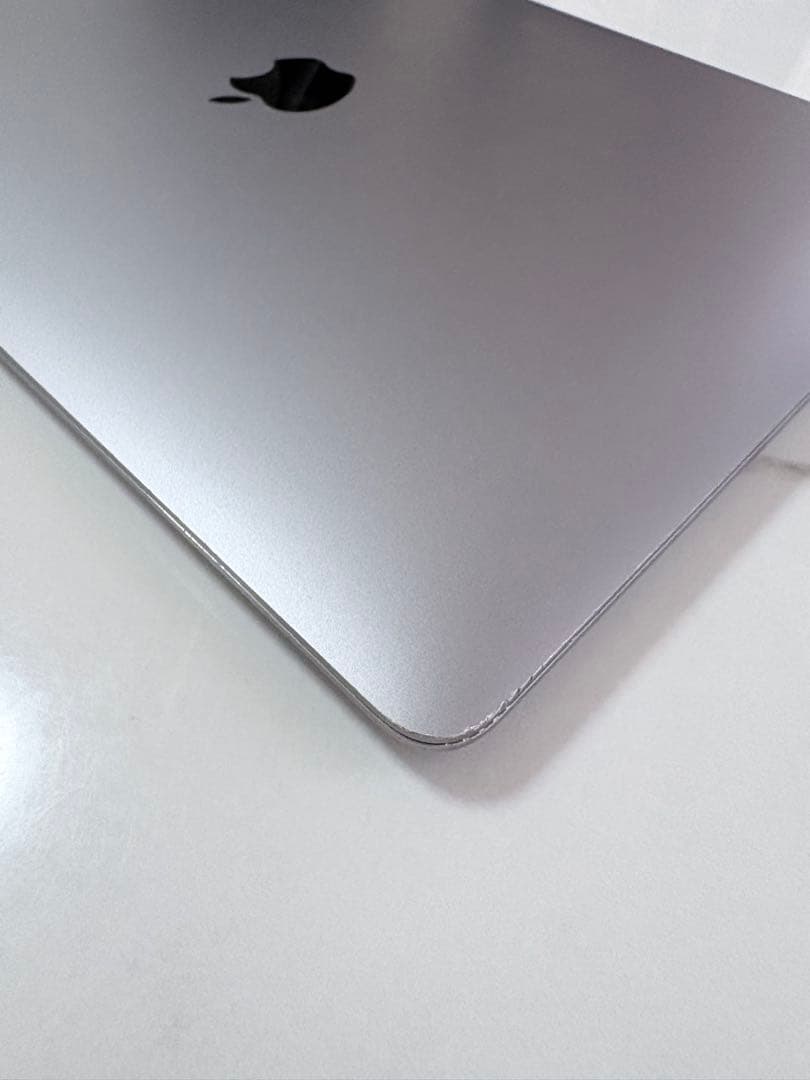 MacBook 本体 i7 256GB SSD グレー