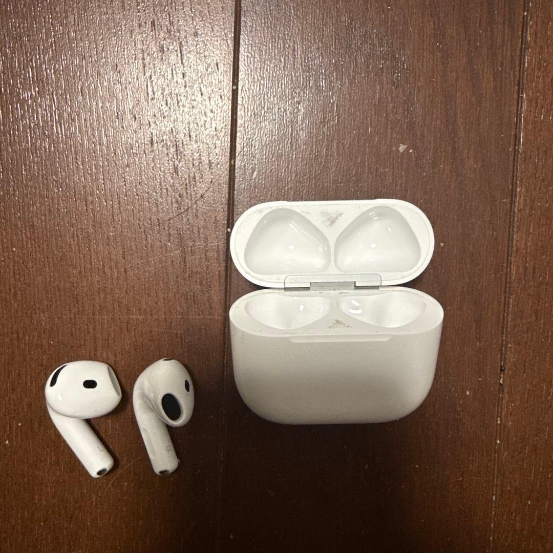イヤホン AirPods 4