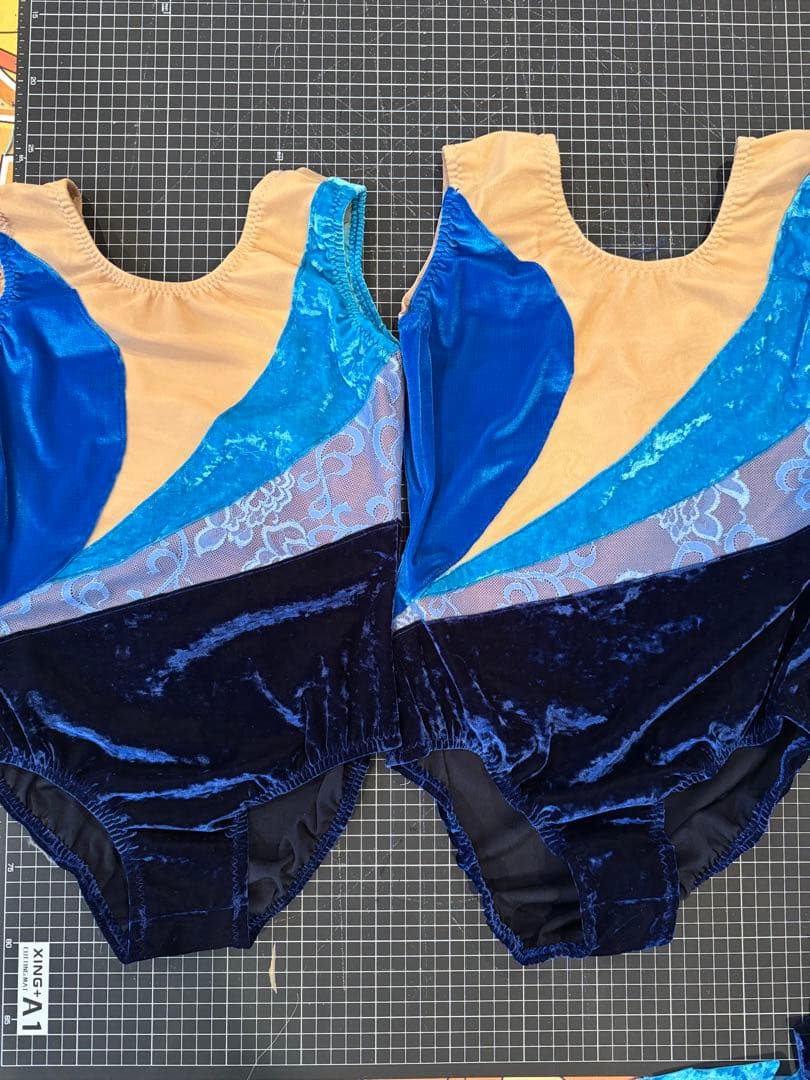 バトントワリング衣装 もこ様 ペア