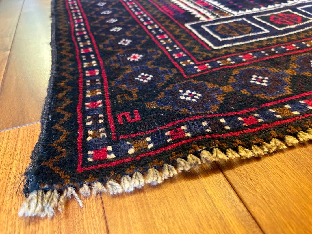 ヴィンデージ　ラグ　129×87cm