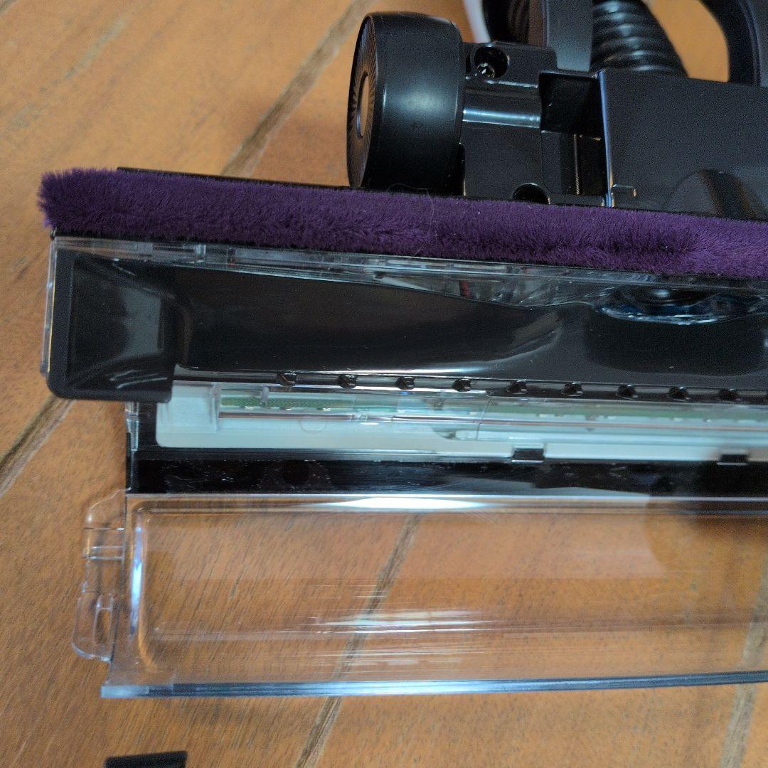 ★中古美品欠品あり大人気 Shark LC400JWH コードレスクリーナーです