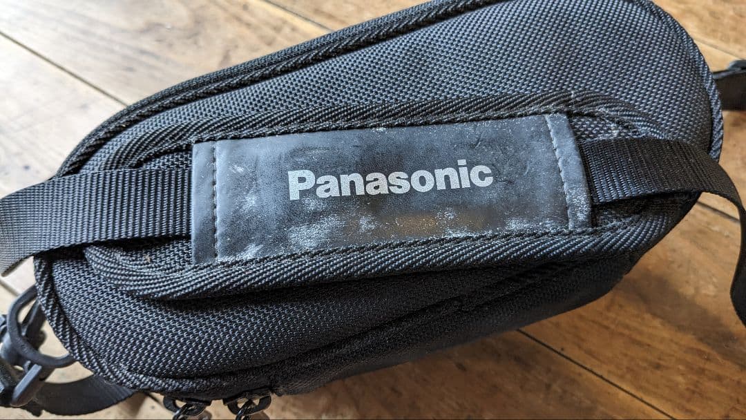 Panasonic HDC-TM90 ビデオカメラ 本体