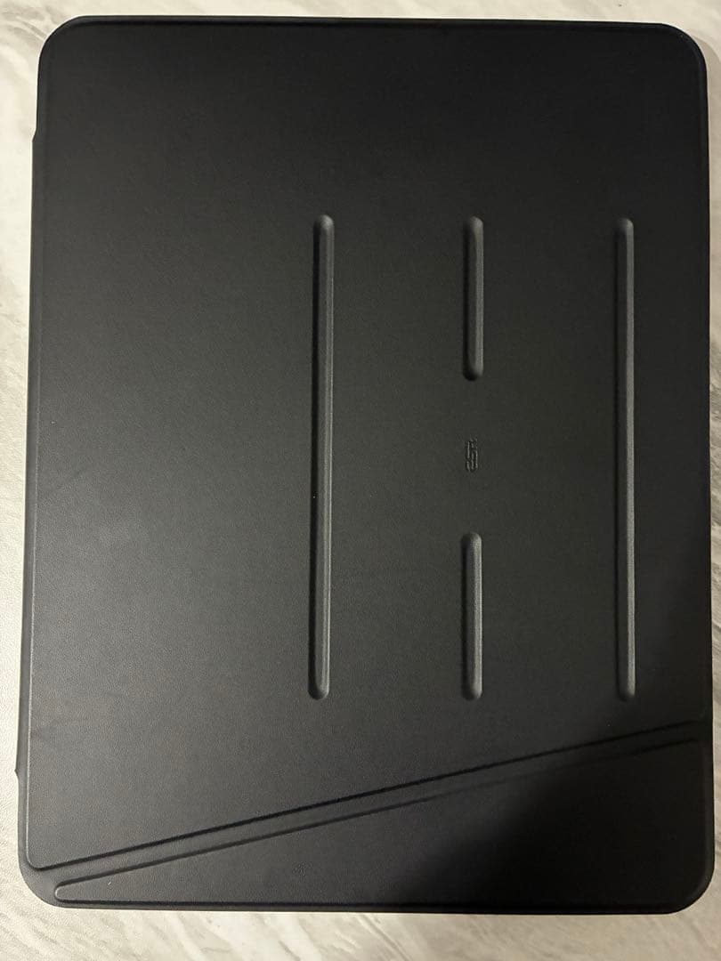 【美品】Apple iPad A16（第11世代）128GB シルバー ★おまけ