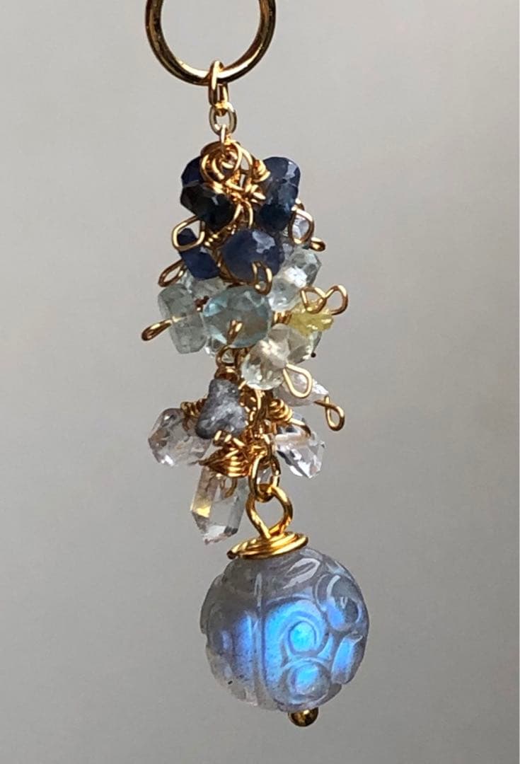 天然石☆プルメリア&スクロールカービングのピアス14kgf