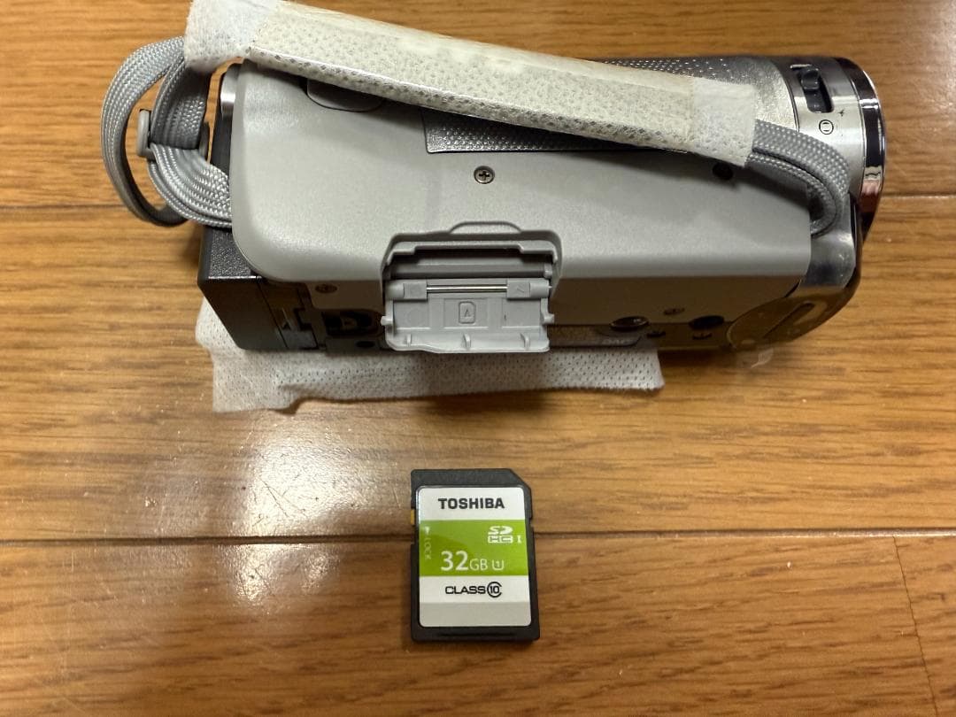 JVCケンウッド エブリオ　フルハイビジョン　Everio GZ-E780-S