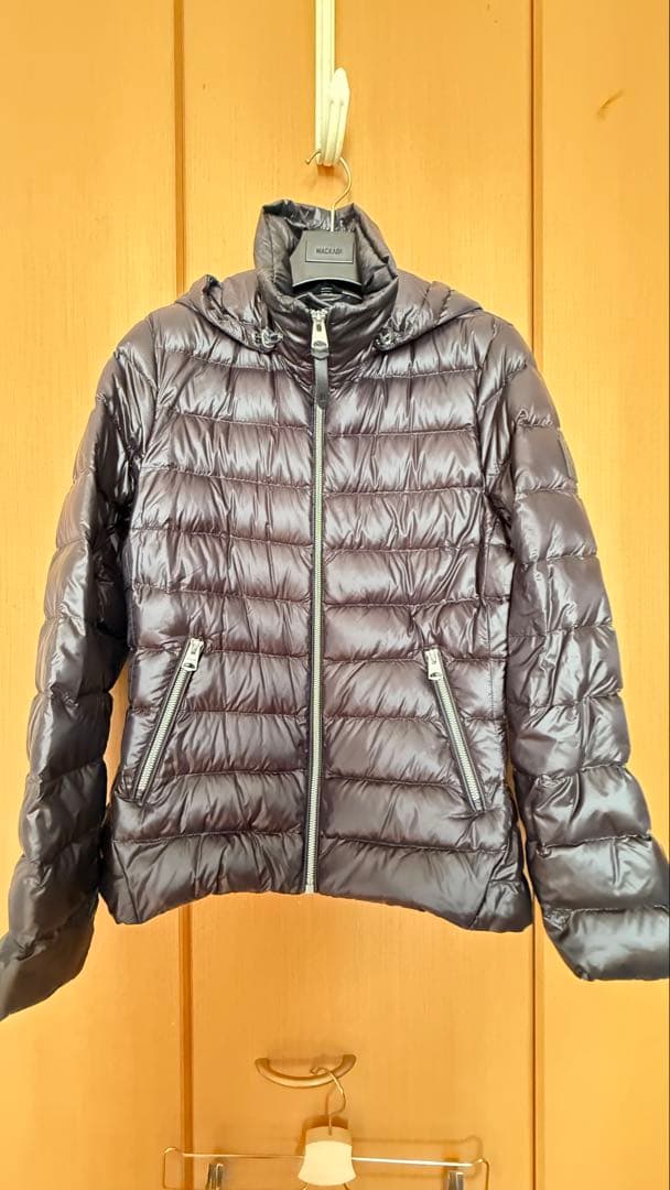 マッカージュ フード付きダウン 美品 百貨店購入 お値下け相談ください
