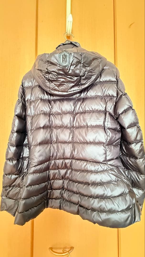 マッカージュ フード付きダウン 美品 百貨店購入 お値下け相談ください