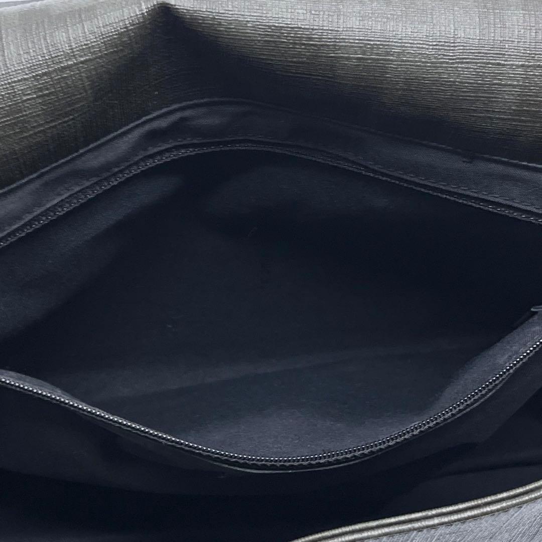 FENDI フェンディ ズッカ ショルダーバッグ メッセンジャーバッグ PVC