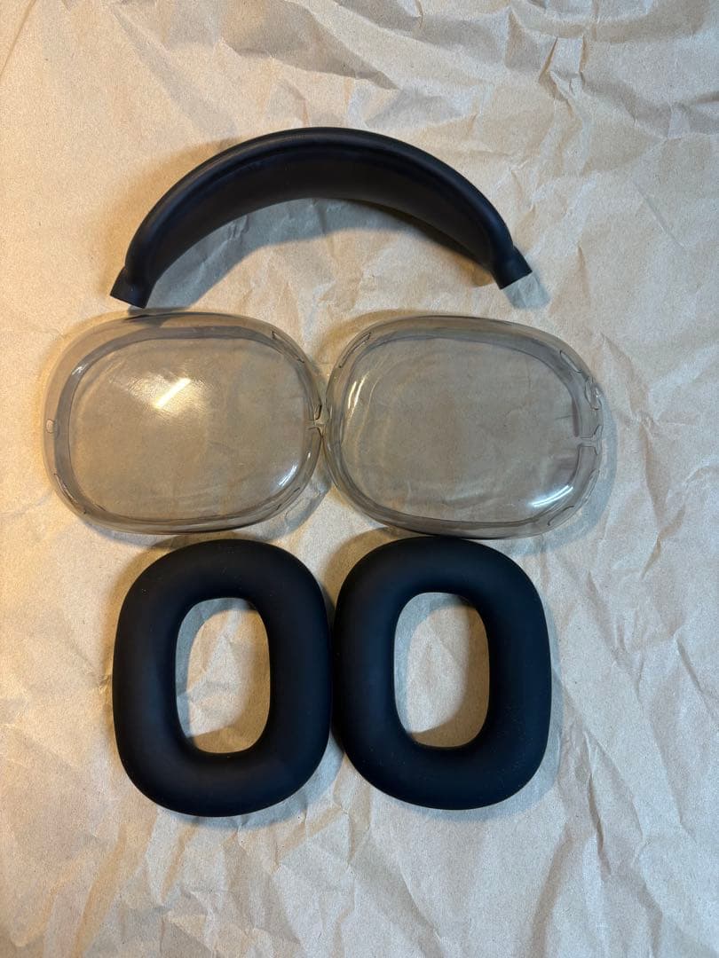 AirPods Max スペースグレイ16日までの購入で50000円で販売