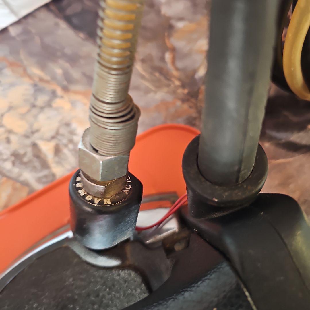 ナオモト業務用アイロンHYSー510美品