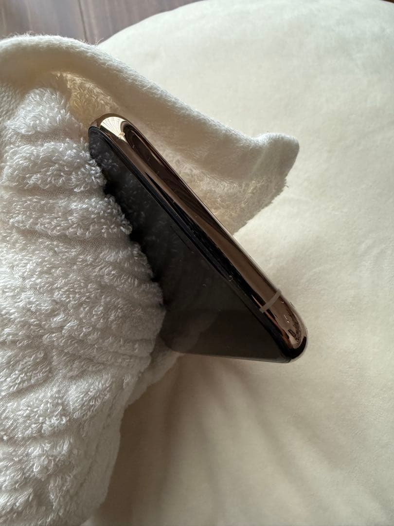 期間限定価格　美品Apple iPhone11 Proゴールド 本体　256GB