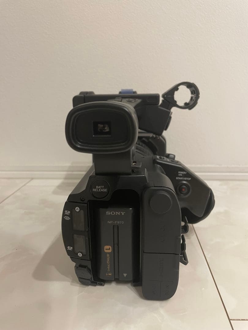 ビデオカメラ SONY HXR-NX100