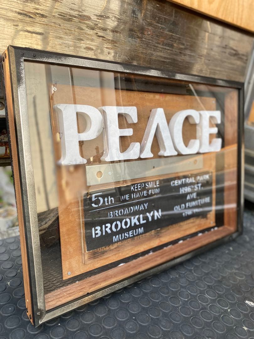 しーちゃん　PEACE看板