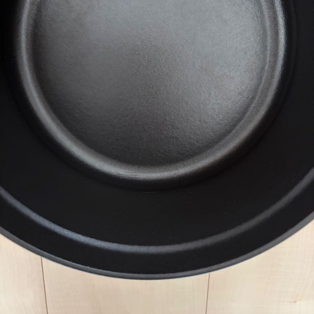美品！ ストウブ【Staub】ピコ・ココット ラウンド 22cm 無水鍋