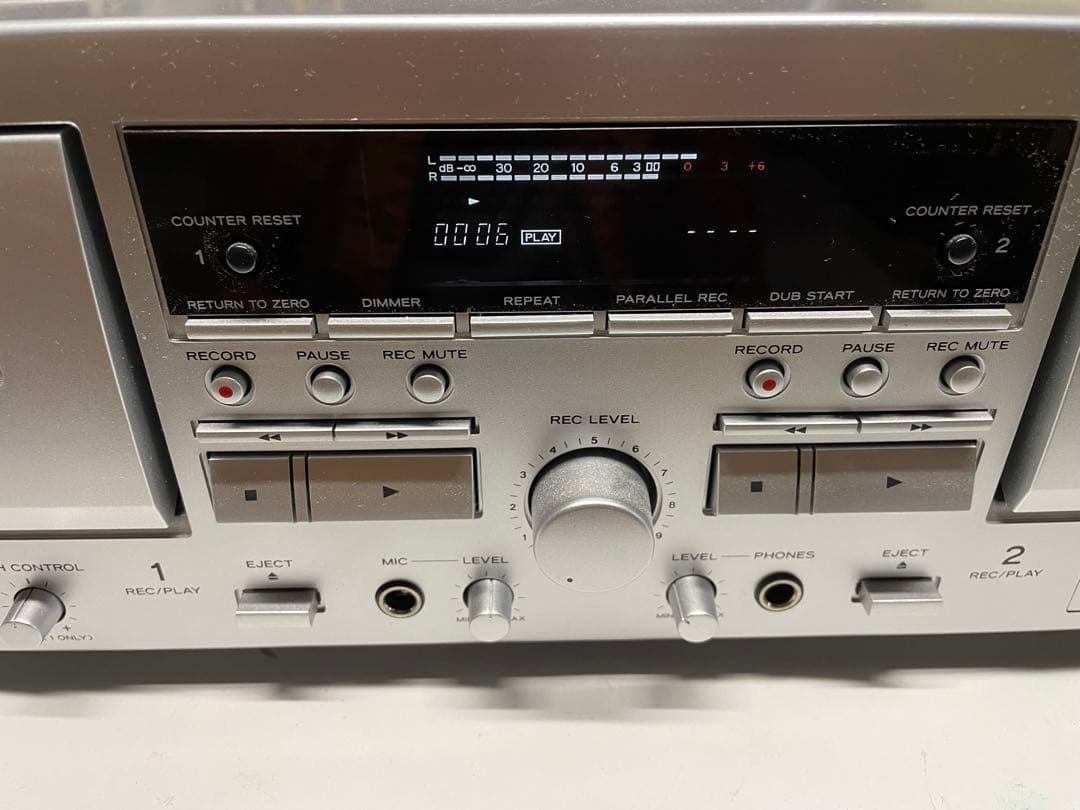 TEAC W-1200カセットデッキ　動作品