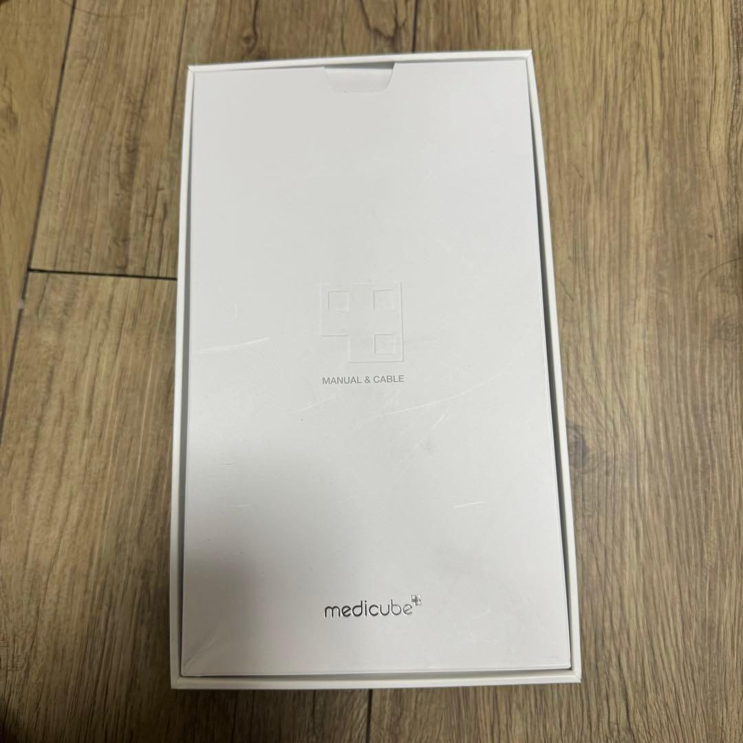 メディキューブ 美顔器 BOOSTER Pro