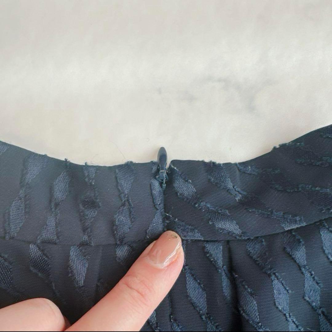 ピンキーアンドダイアン◆バイアスダイヤ柄カットジャカードブラウス　ブラック