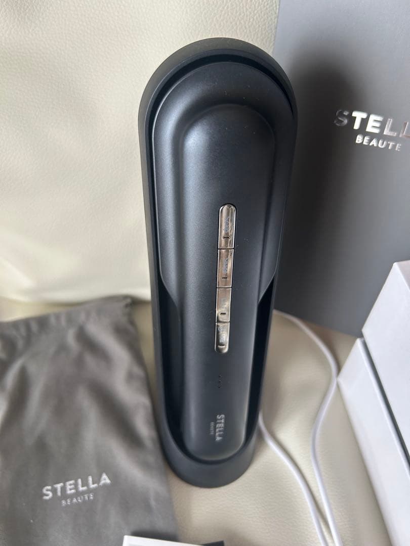 STELLA BEAUTE★レーザー&EMSリフトブラシ PRO 美品　一式あり