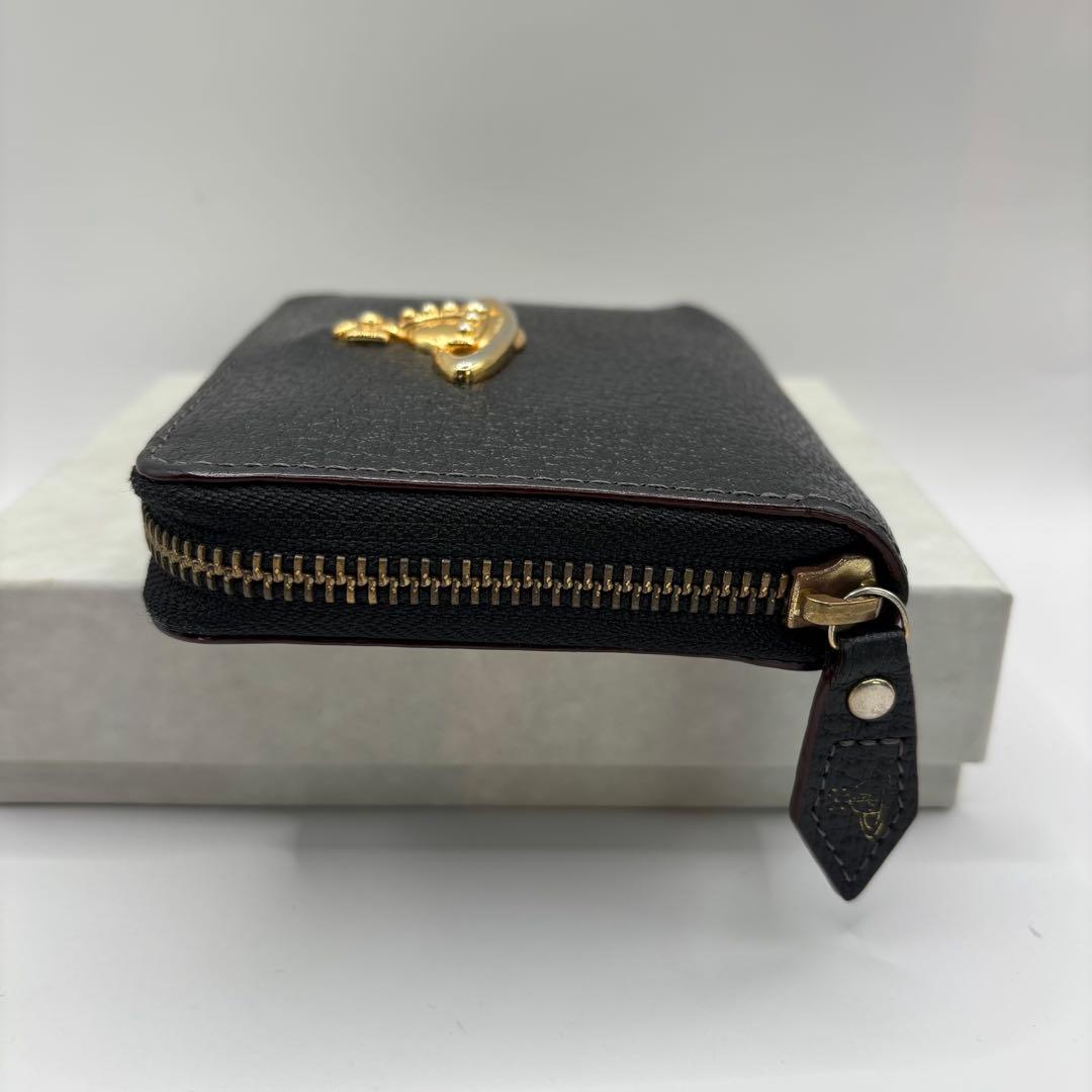 vivienne westwood 二つ折り財布　ラウンドジップ　ブラック　財布