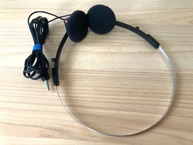 超希少品 高音質 整備済完全動作品 WM-3用ヘッドホン MDR-4L1