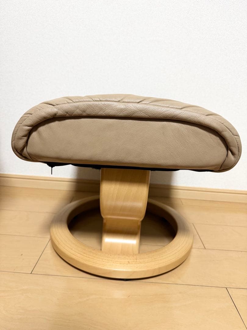 エコーネス ストレスレスチェア　ノルウェー製　本革 オットマン付き