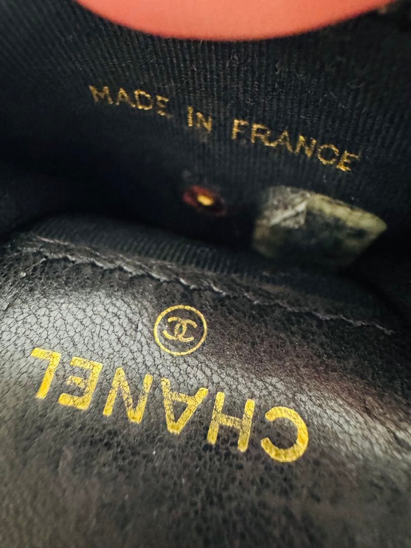 【値下げ希少】CHANEL シャネルキャビア スキン キーチェーン ケース