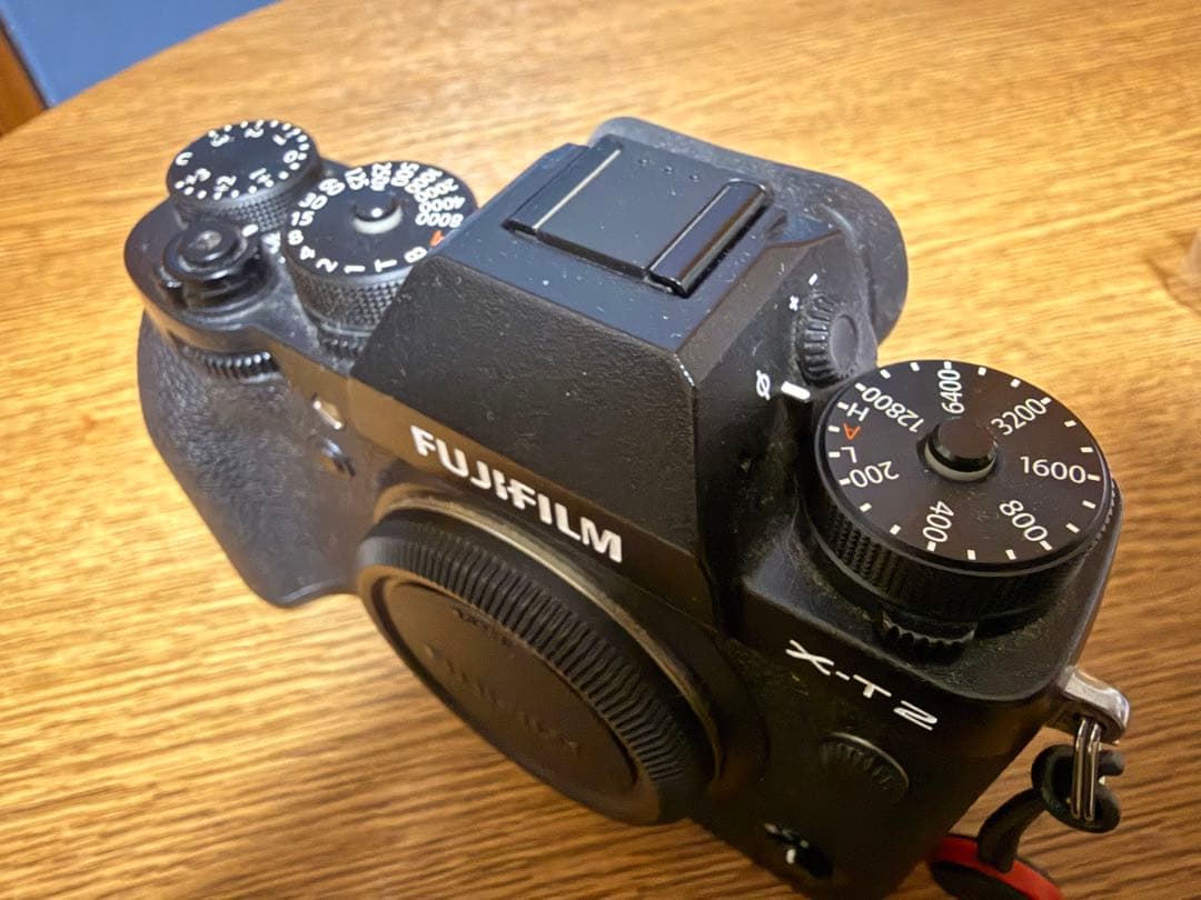 【極上美品元箱付】FUJIFILM X-T2 ＋ 純正バッテリーグリップ セット