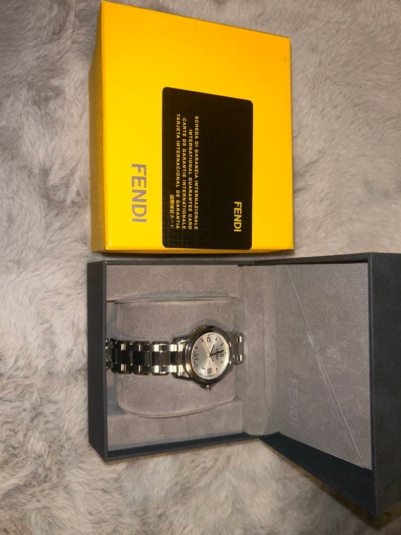 FENDI シルバー 時計 正規品