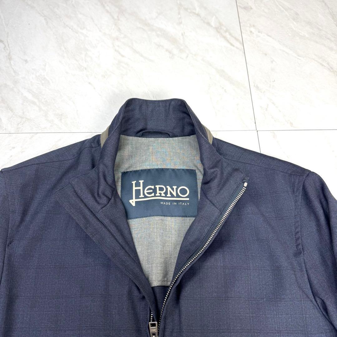未使用に近い HERNO ヴァルスター型 ブルゾン STORM ロロピアーナ