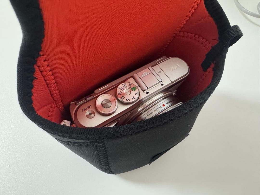 OLYMPUS E-PL9 Wズームキット　ホワイト