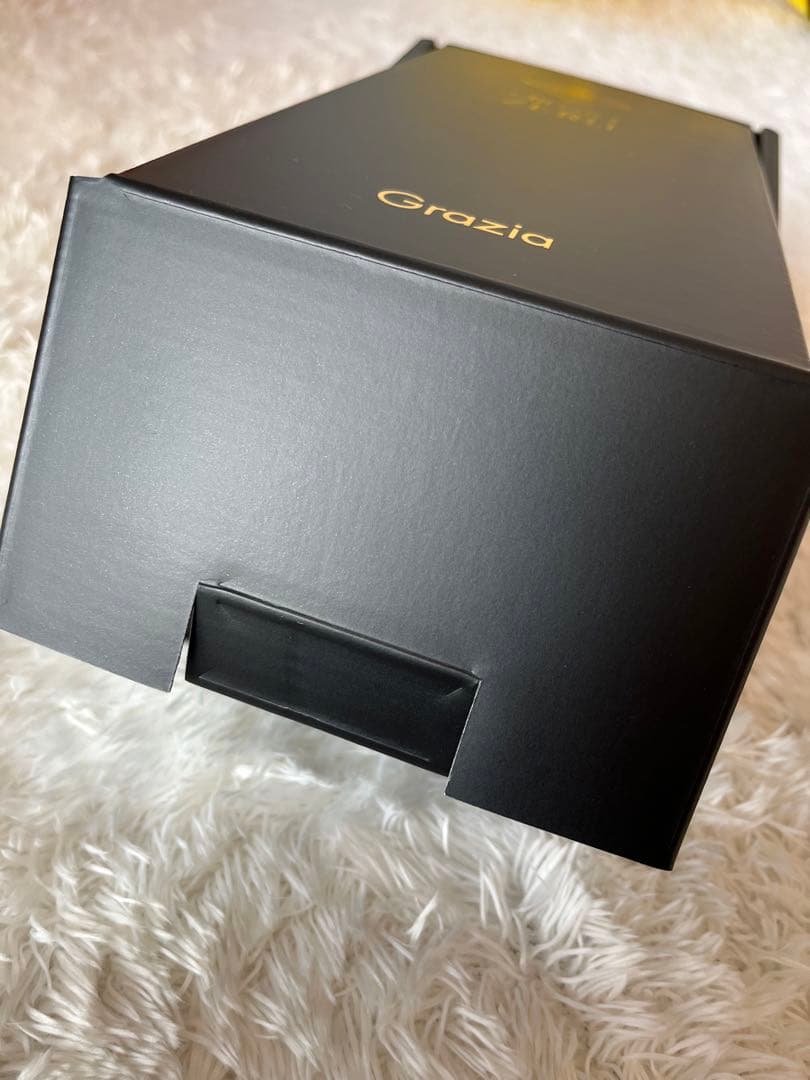 年始！最終値下げGrazia direia ZERU 美顔器