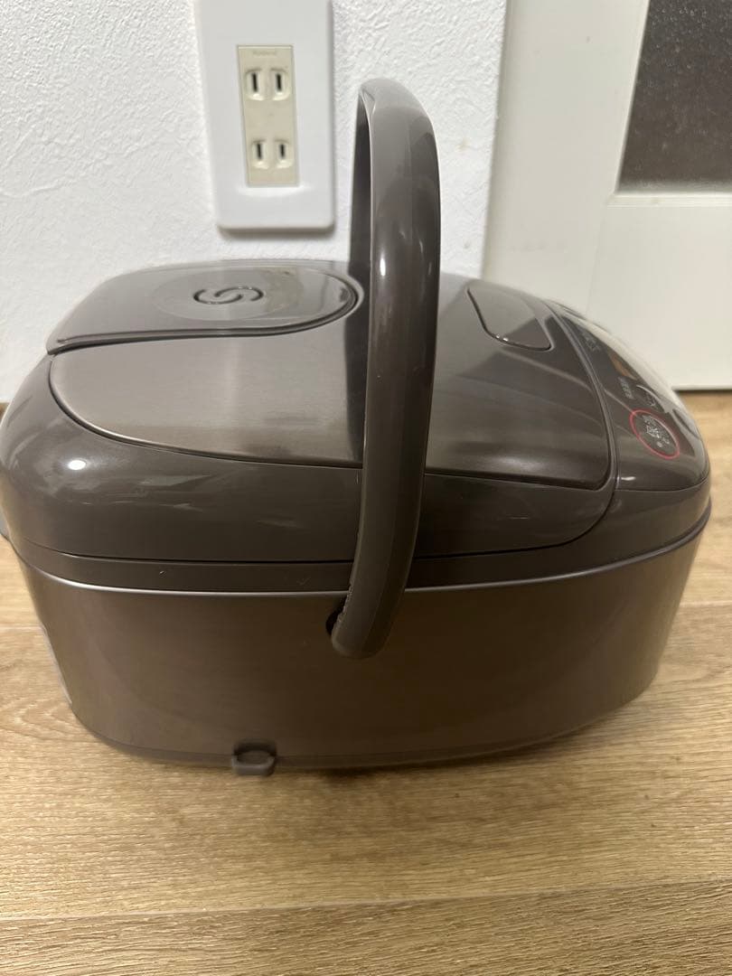 象印 炊飯器 NP-GL05 3合炊き 2023年製