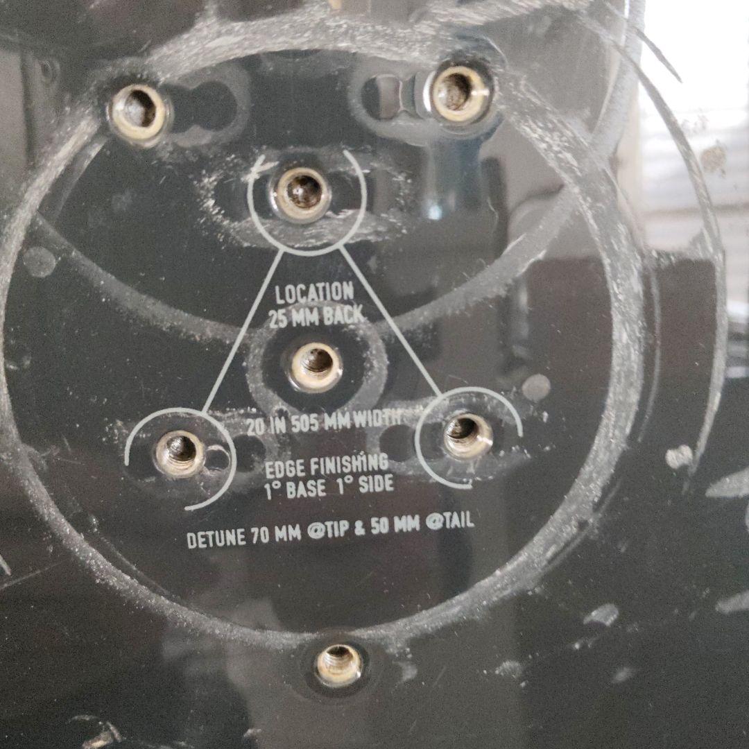 スノーボード板 バートン Burton ミッヒアルビン Michi Albin