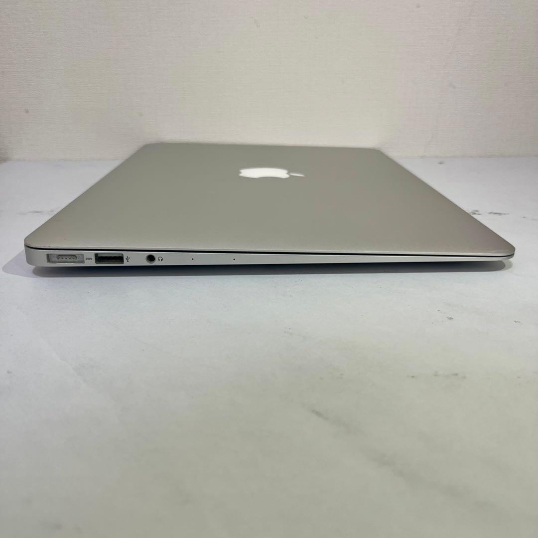 MacBook Air （Early 2015）13インチ シルバー