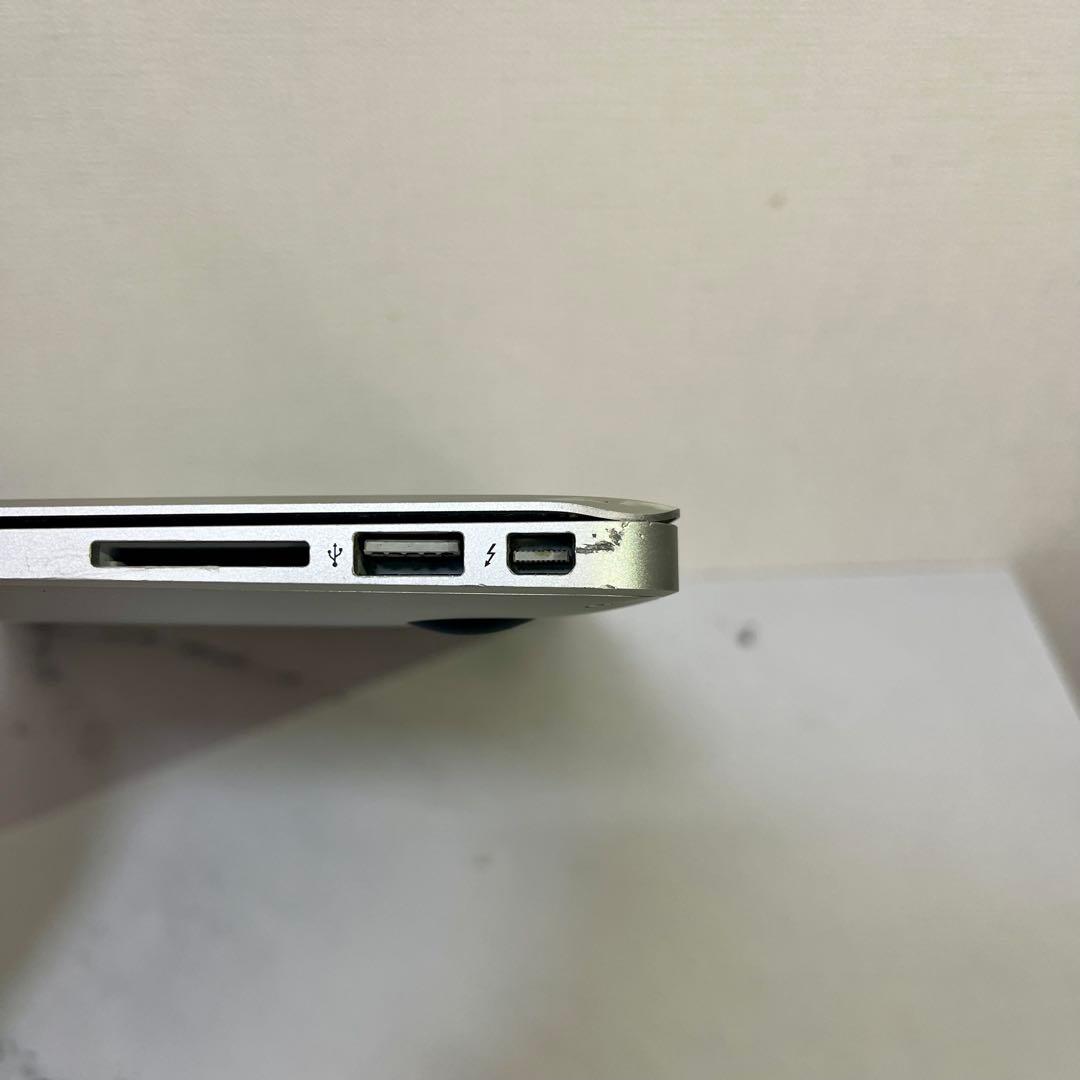 MacBook Air （Early 2015）13インチ シルバー