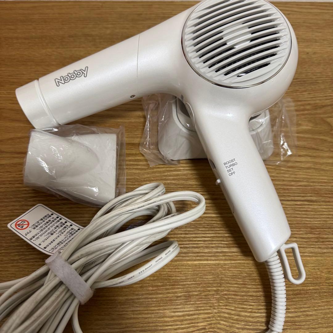 ノビー NB4100 マイナスイオン ヘアドライヤー ホワイト