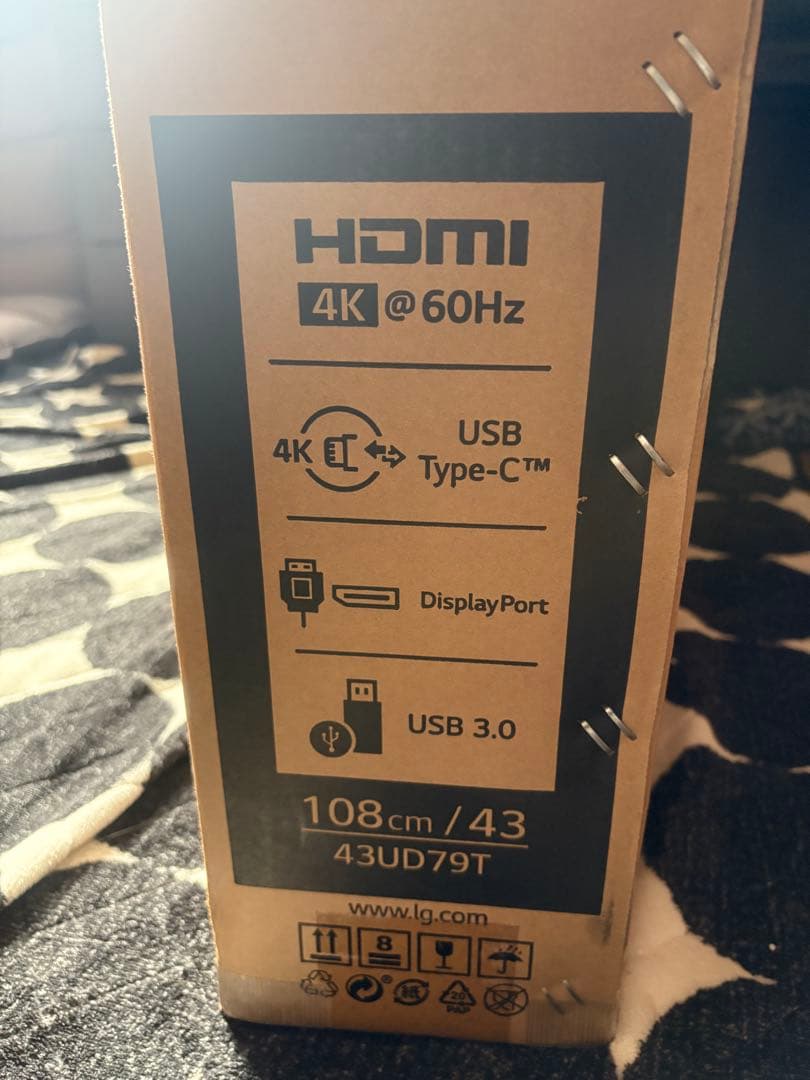 LG UHD 4K Monitor 43UD79T 43インチ