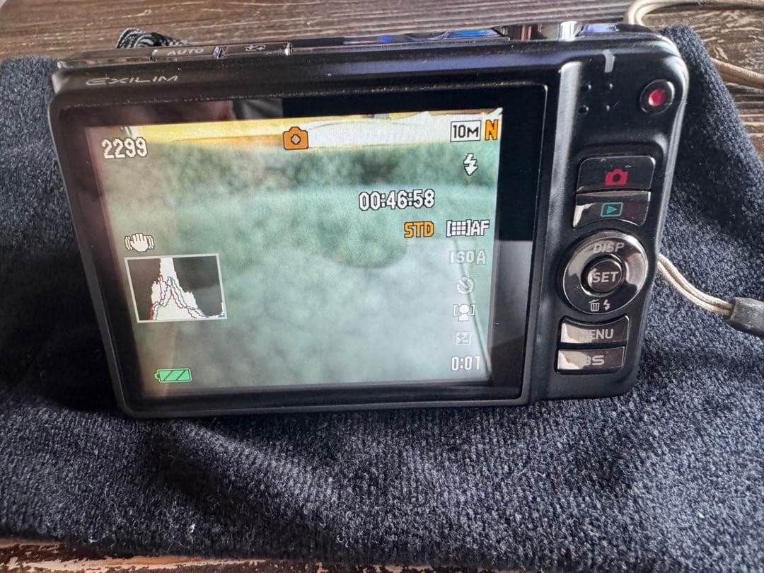 CASIO EX-H15 デジタルカメラ 10倍ズーム