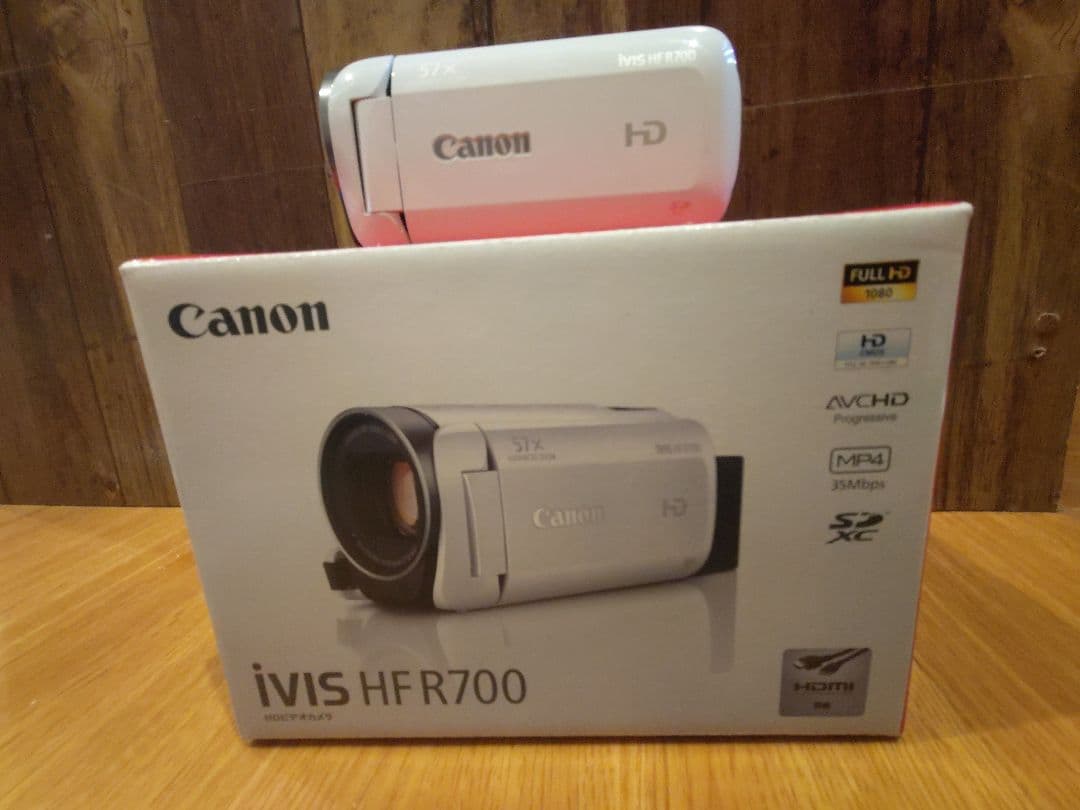 Canon iVIS HF R700 ビデオカメラ本体 バッテリー 充電器