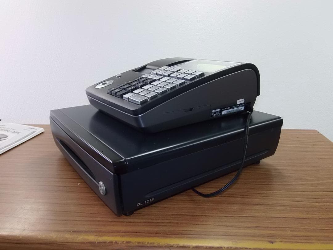 美品人気の黒211設定無料カシオ　TE-340　NL-300インボイスレジスター