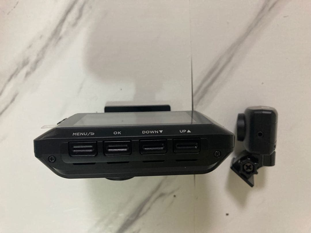 おんちゃん　コムテック　ドライブレコーダー　ZDR 035　前後2カメラ