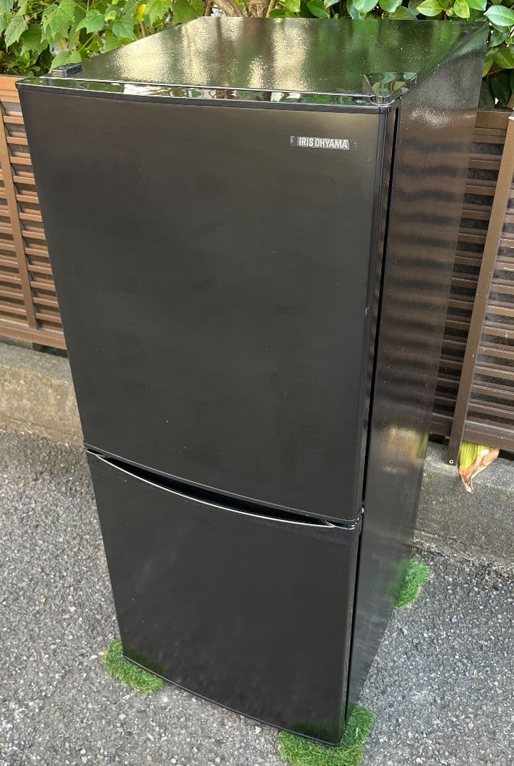 特価アイリスオーヤマ冷凍冷蔵庫　142L温度調節6段階　2023年製